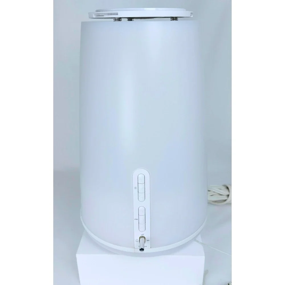Philips HF3470 Wake-Up Light‎ Therapy Natural Sunrise Lamp Alarm Clock FM Radio